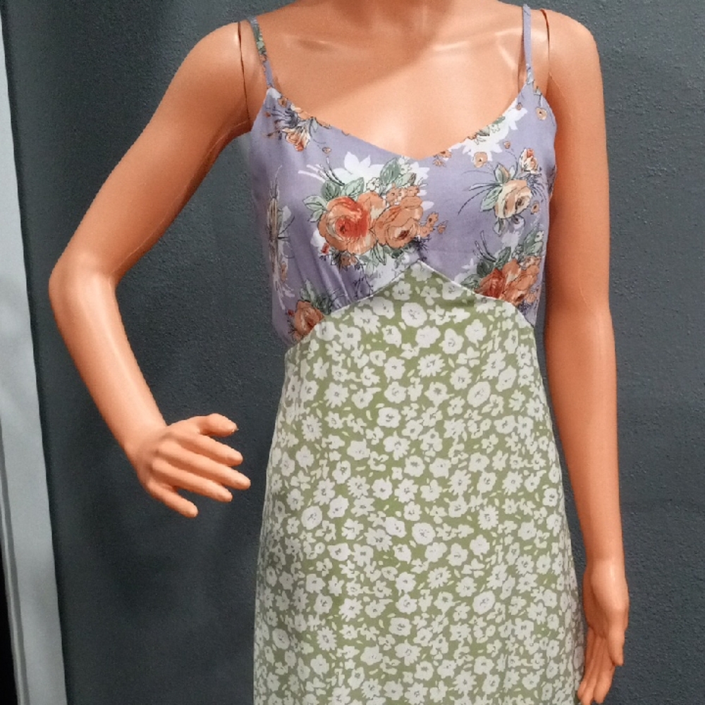 MELLODAY Two Tone Floral Print Women's Empire Waist Midi Dress Size S - Picture 4 of 15
